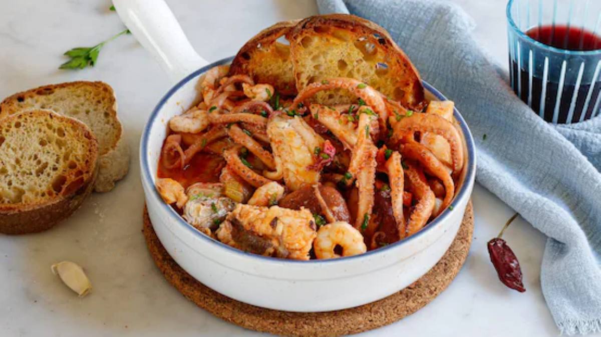 Cacciucco alla livornese ricetta tradizionale