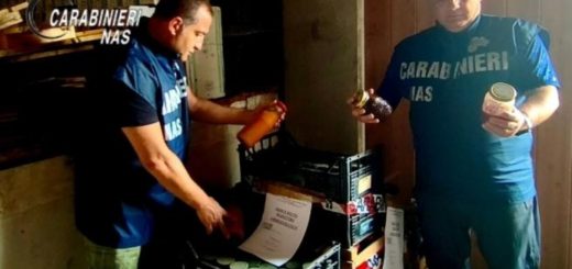 Botulino, blitz dei Nas: stop a conserve e succhi irregolari per 700 chili