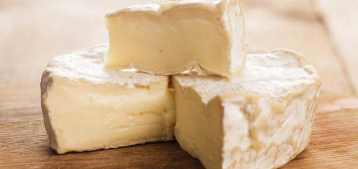 Richiamo senza precedenti di formaggi francesi per la listeriosi