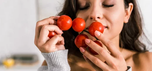 Pomodori ogni giorno: benefici, rischi e consigli per un consumo equilibrato