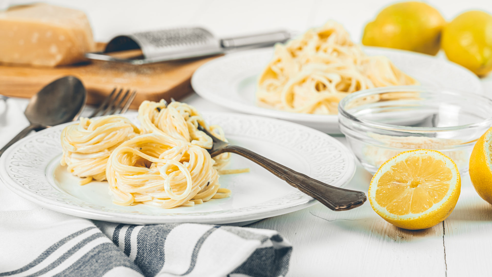 Spaghetti al limone e parmigiano: il primo leggero che aiuta a perdere peso