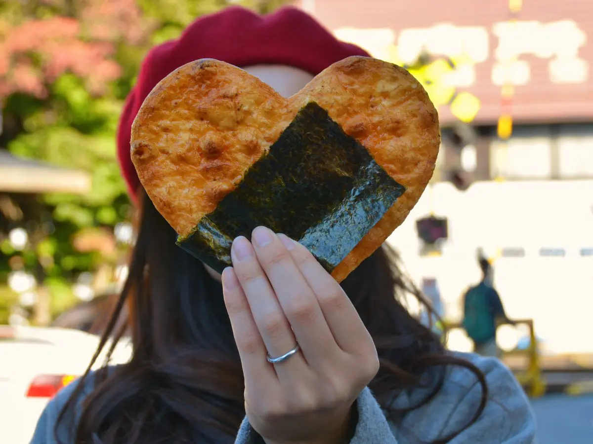 Senbei: i crackers giapponesi tra storia, sapore e curiosità