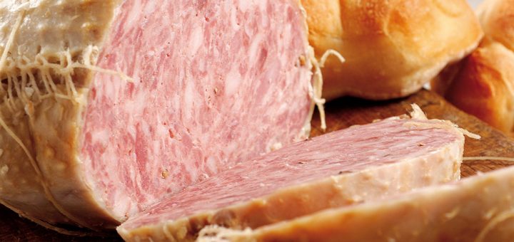 Salame morbido senza glutine e uova fresche richiamati per rischio microbiologico